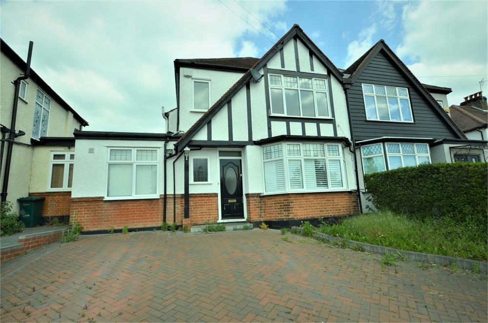 Bunns Lane, Mill Hill